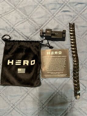 HERO Men’s’ Black Stainless Magnetic Link Bracelet with Adjustment Tool
